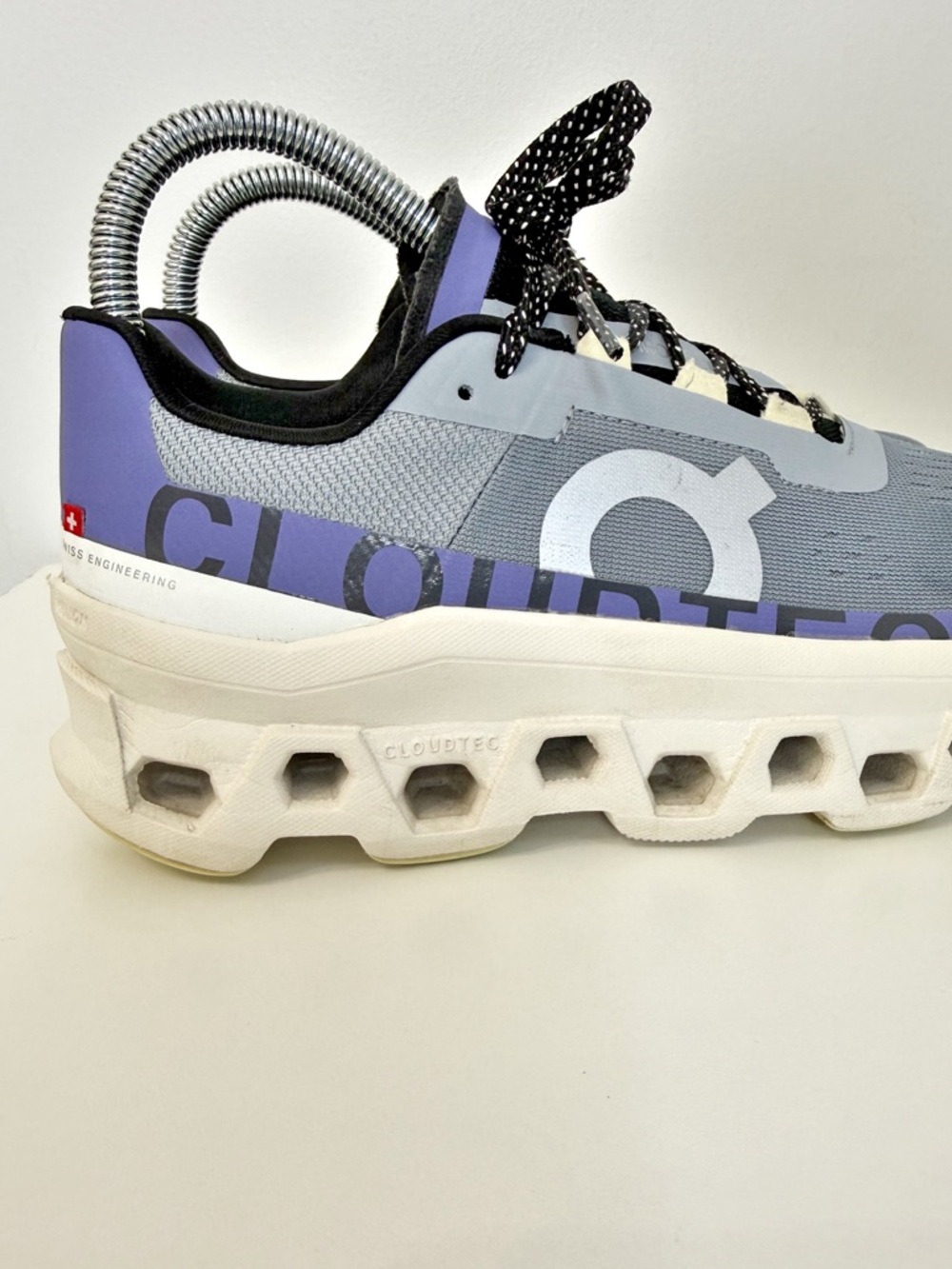 On Running Cloudmonster Mist Blueberry Size Women’s 6.5 Helion Cloudtec - Picture 3 of 9